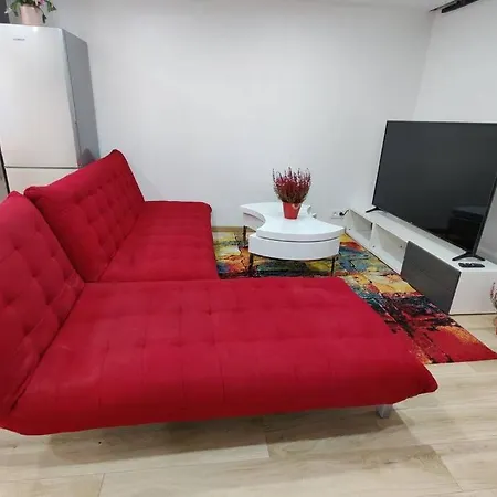 F2 Parking Prive, Wi-fi Netflix Apartment